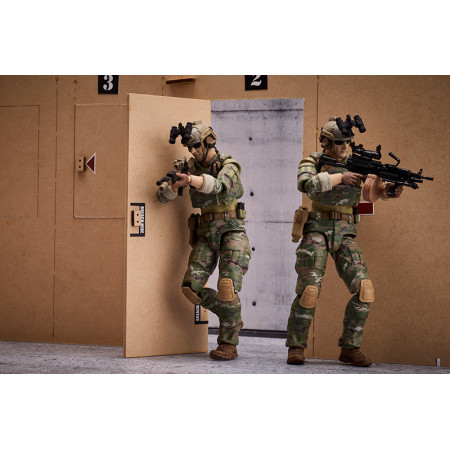 TOMYTEC / FIGMA - Special Forces Operator